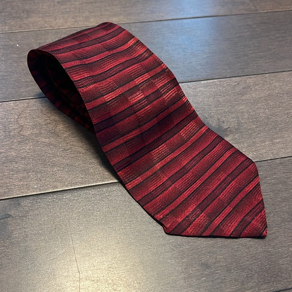 Trump arrow silk tie - Picture 4 of 10